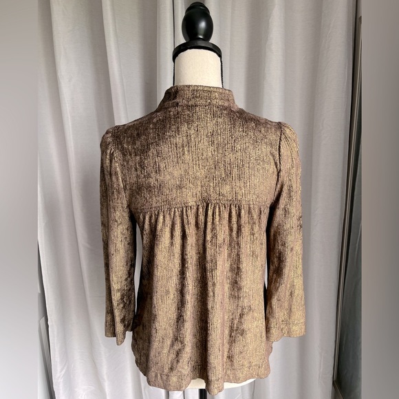 LaROK Gold Jacket - Picture 5 of 5